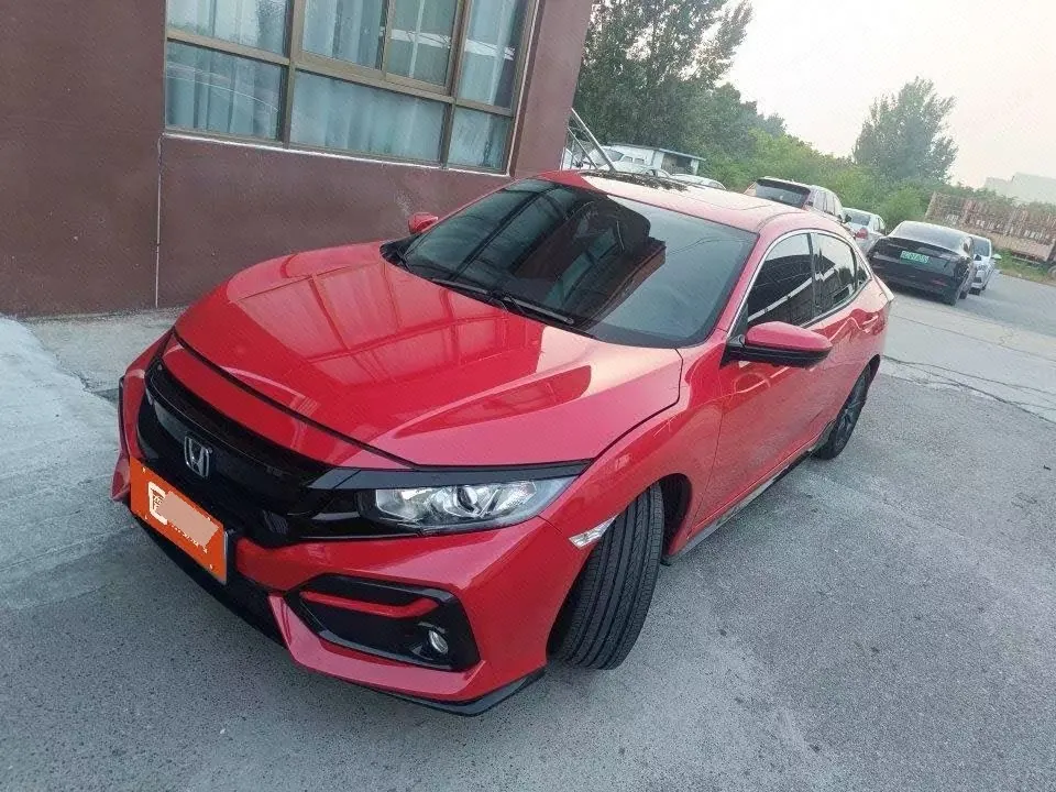 打开图片灯箱:Honda 2021 Civic Hatchback 1.5T Stepless 220TURBO New Sharp Control Automatic Gear