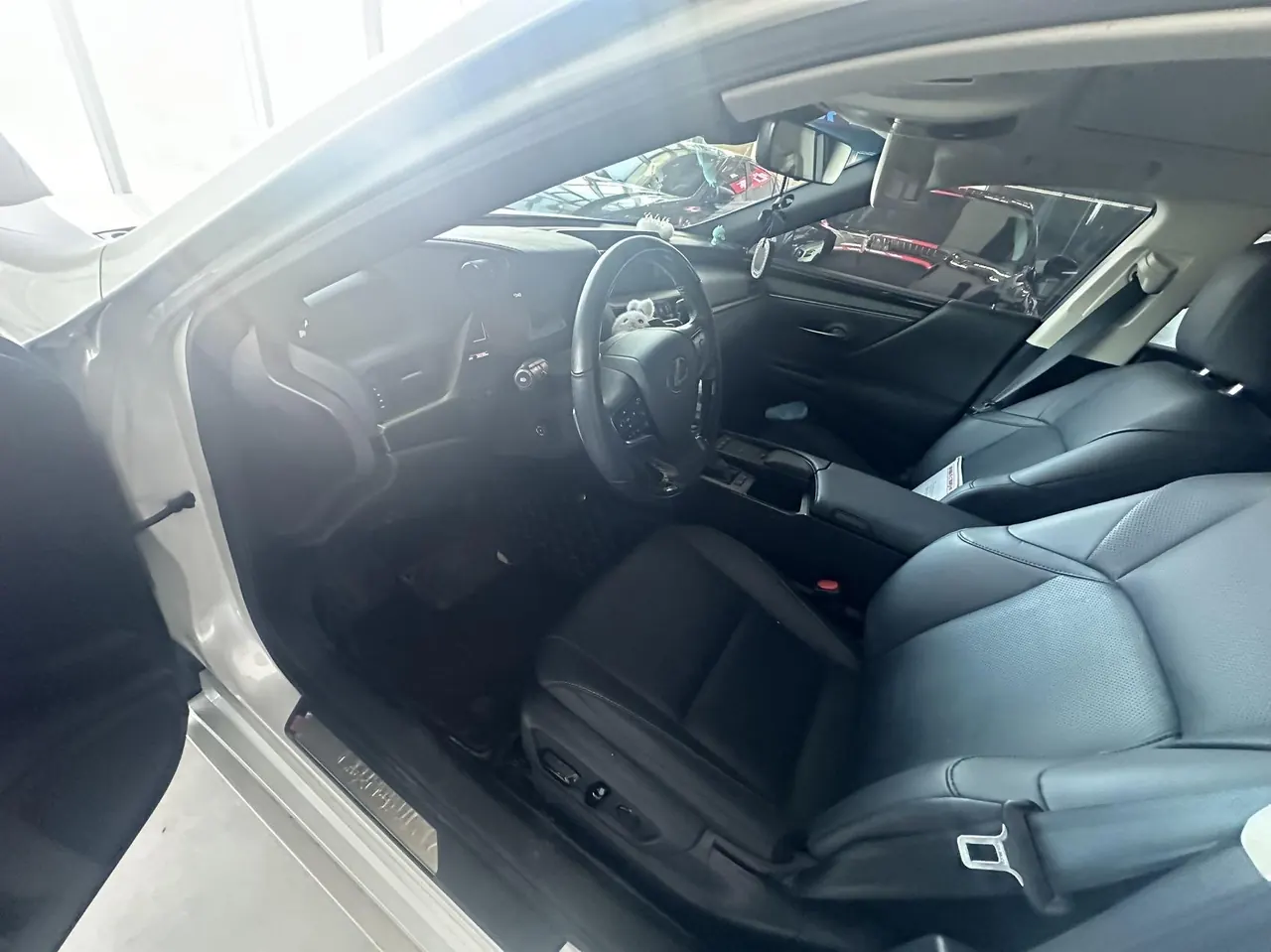 Lexus ES (Imported) 2020 ES200 2.0 Stepless Deluxe Edition Automatic Gear 4