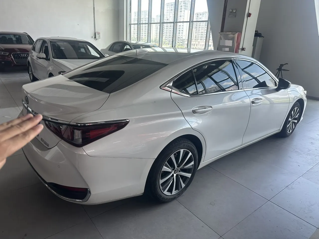 Lexus ES (Imported) 2020 ES200 2.0 Stepless Deluxe Edition Automatic Gear 6