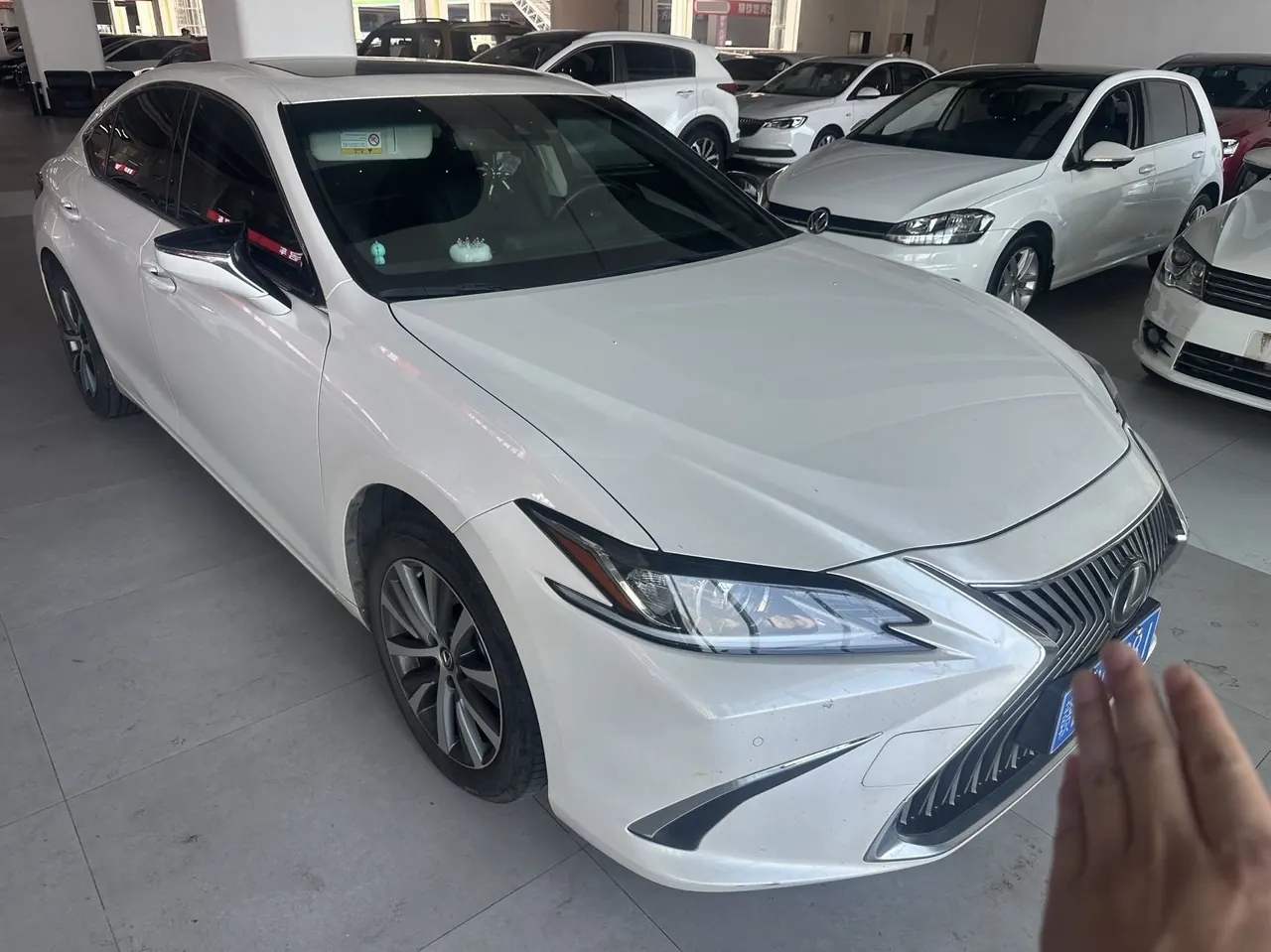 Lexus ES (Imported) 2020 ES200 2.0 Stepless Deluxe Edition Automatic Gear 7
