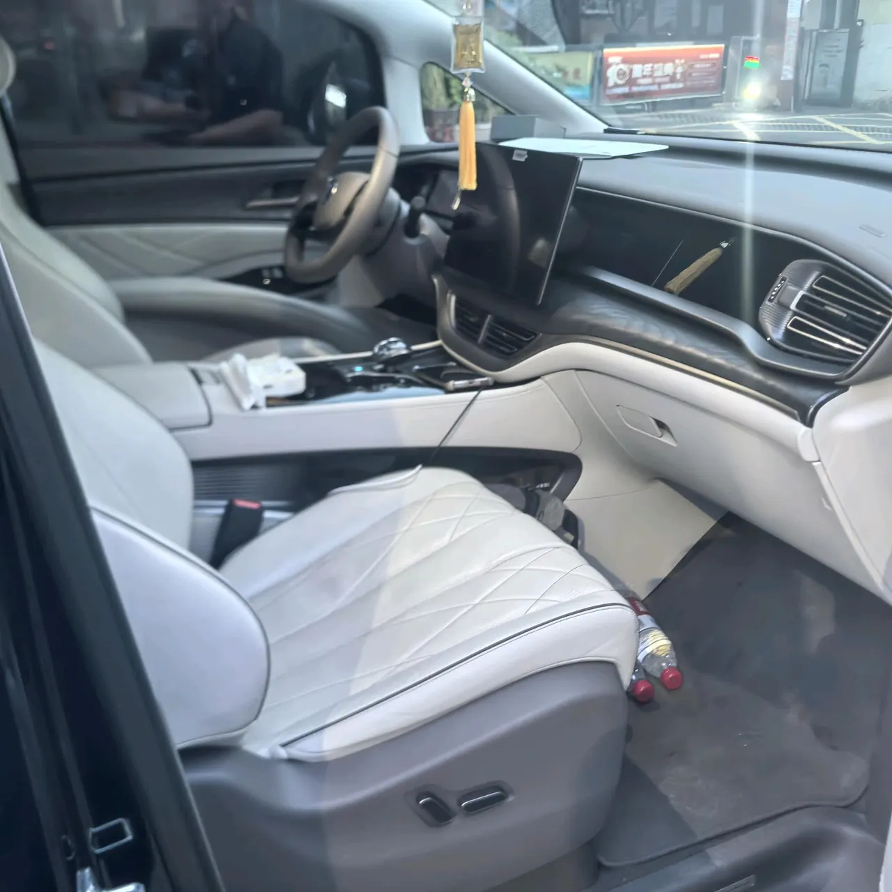 Denza 2024 Denza D9 DM-i 1.5T stepless 1050 exclusive automatic gear 6