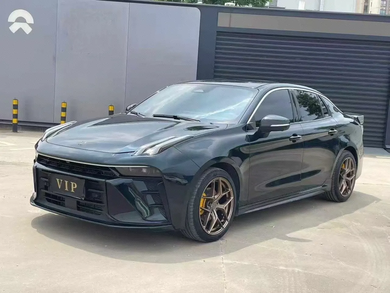 Open image lightbox: LYNK&CO 2025 LYNK&CO 03 1.5TD Champion Pro Auto