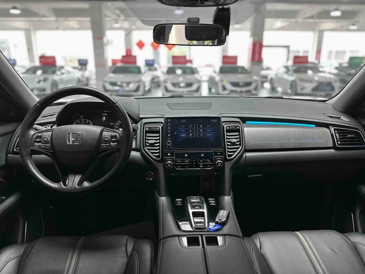 Honda 2020 UR-V 2.0T 370TURBO two-drive elegant version of automatic gear 9