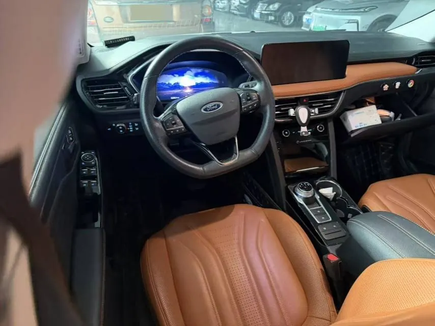 Ford 2020 sharp 2.0T four-wheel drive jiaxiang automatic gear 3