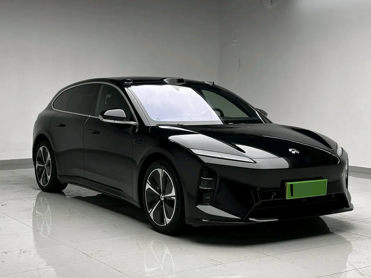 NIO 2025 ET5T 75kWh Touring automatic 3