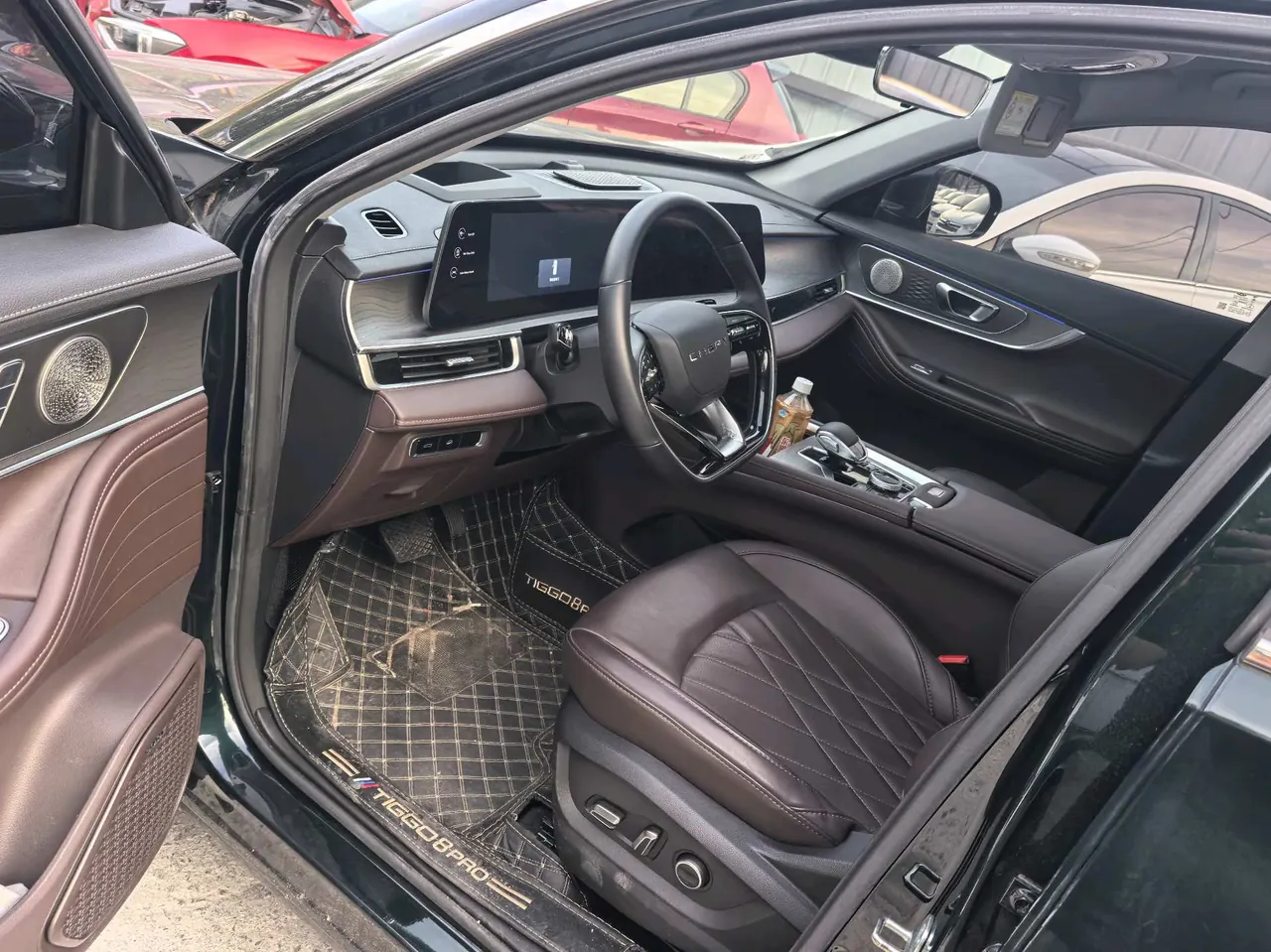 Chery 2024 Ruihu 8 PRO 1.6T 290T Champion Edition Two-Drive Peak Edition 5-seat Automatic Gear 4