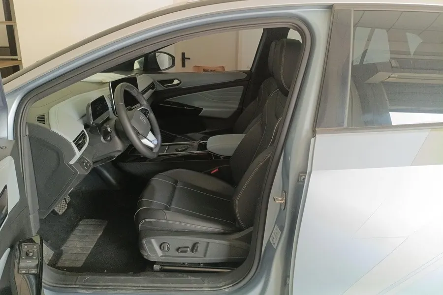 Volkswagen 2025 ID. 4 X Smart Pure Smart Edition Automatic Gear 3