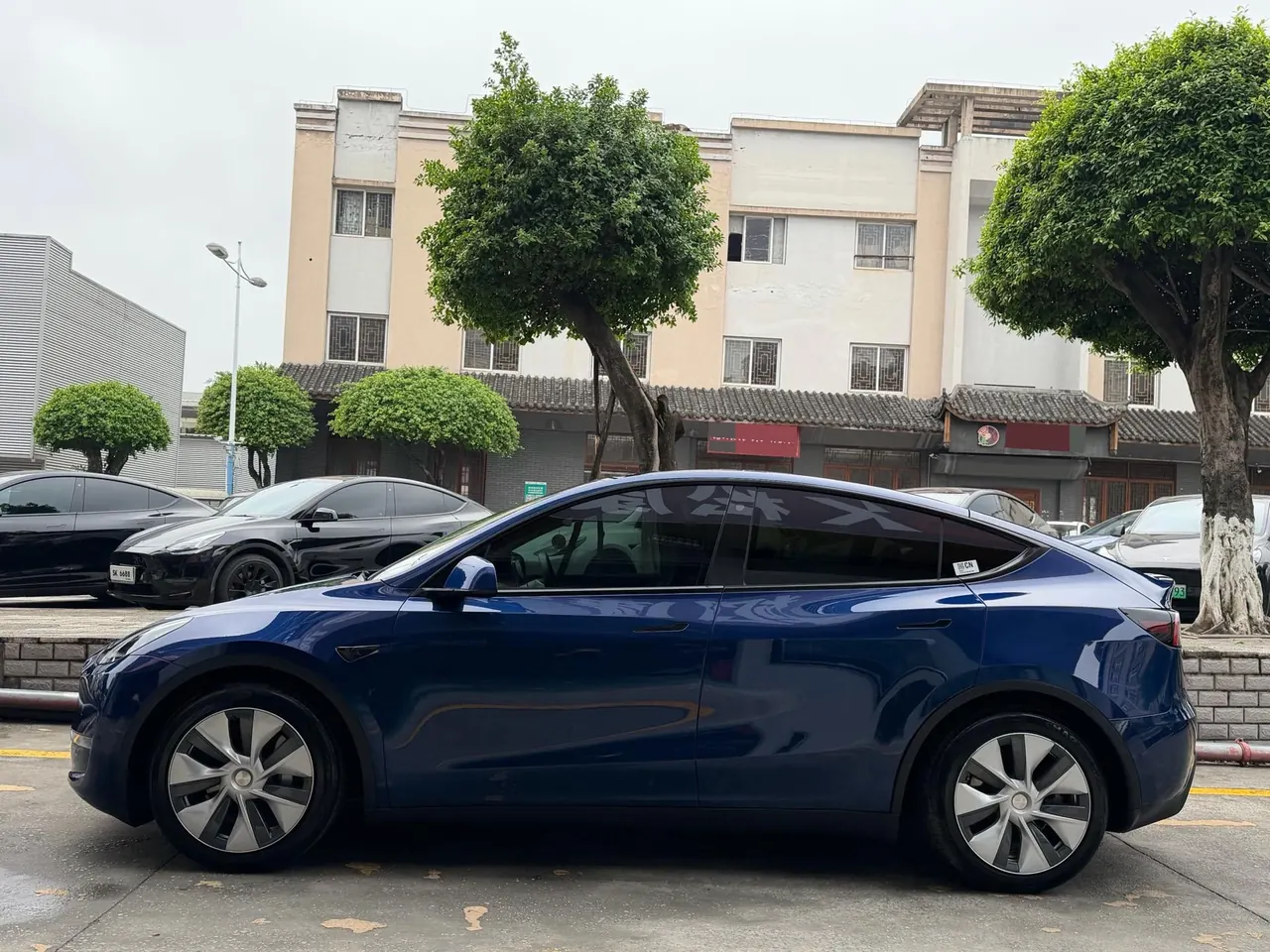 Tesla 2021 Model Y Standard Endurance Rear Drive Automatic Gear 4