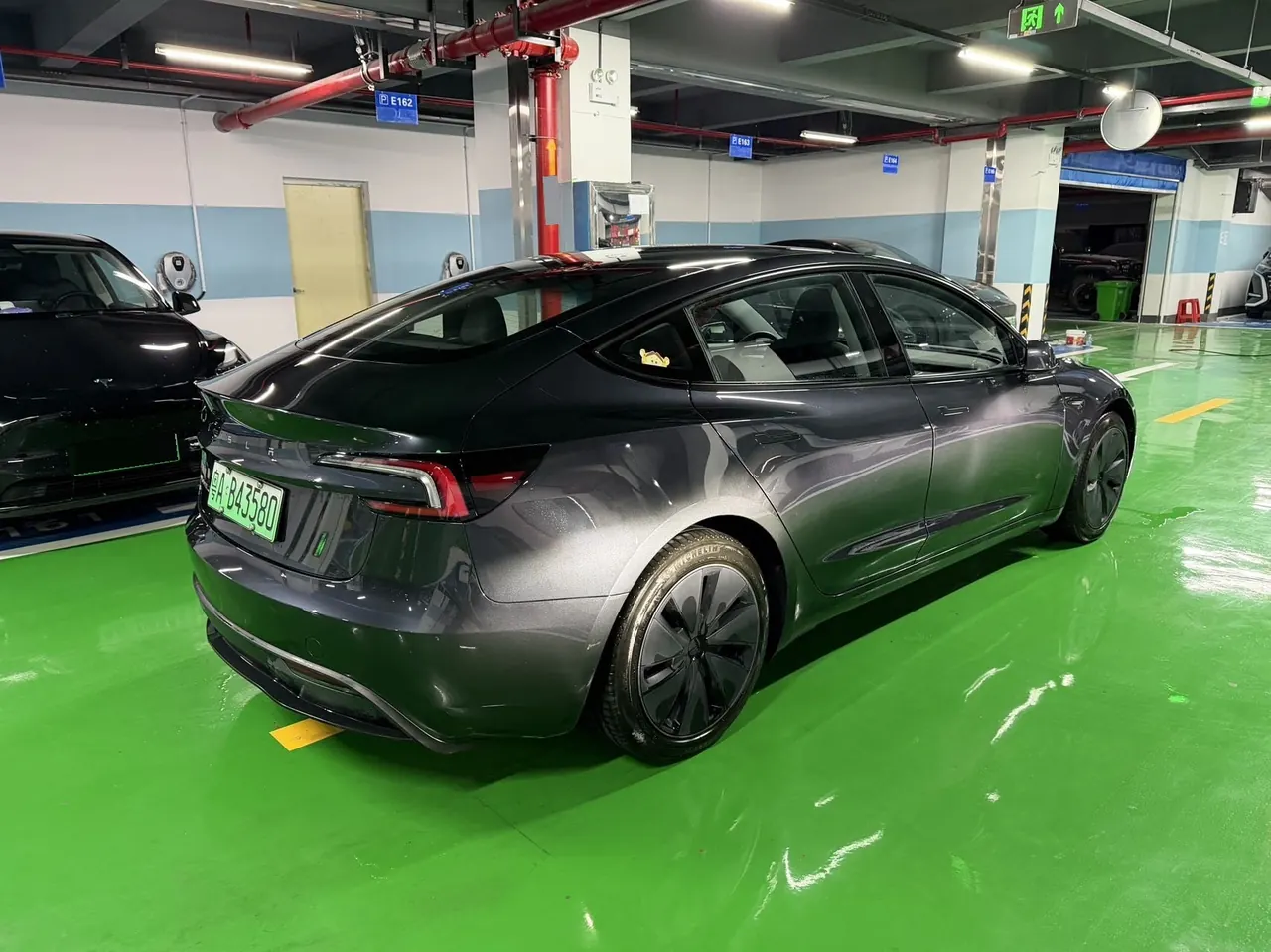 Tesla 2023 Model 3 Rejuvenation Edition Rear Wheel Drive Automatic Transmission 6