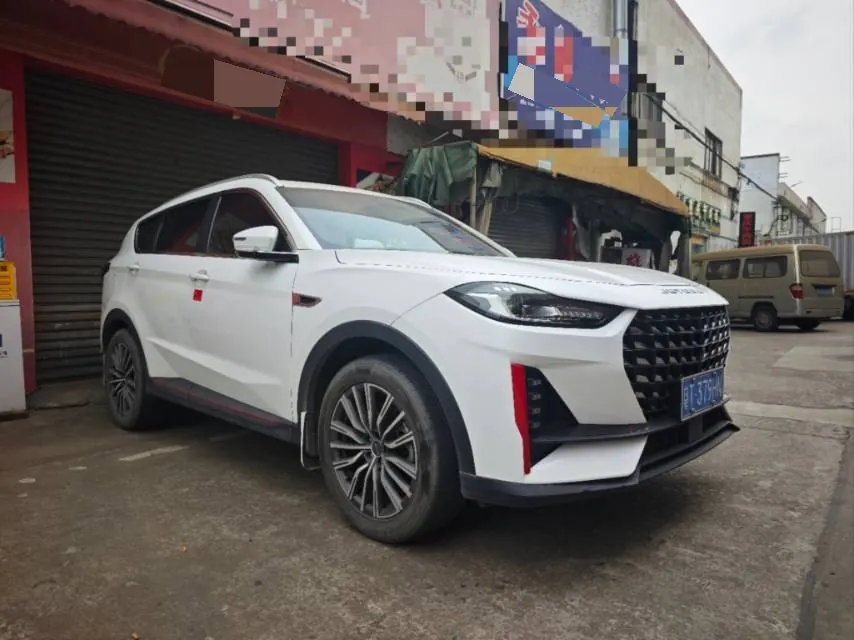 Jetour 2023 X70 1.5T Exceed PRO Edition 7-seat Automatic Gear 2