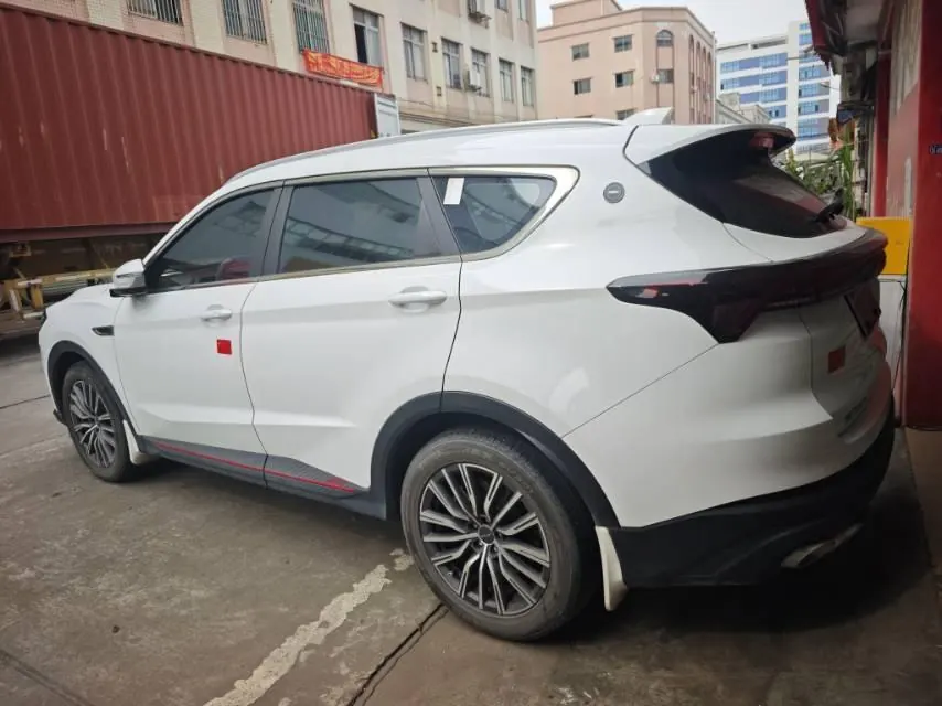 Jetour 2023 X70 1.5T Exceed PRO Edition 7-seat Automatic Gear 3