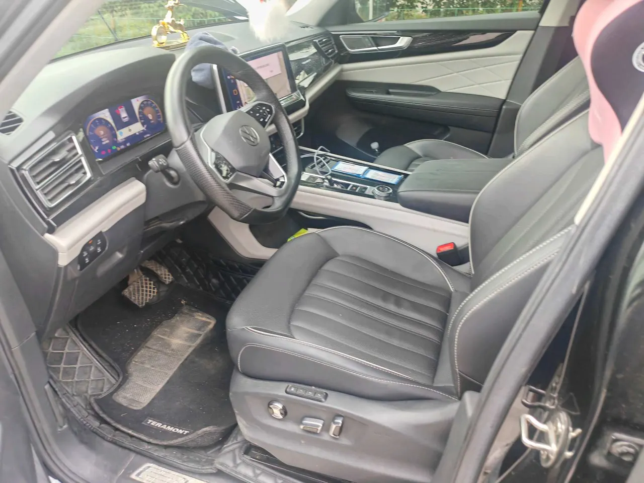 Volkswagen 2023 Tuang 2.0TSI 380TSI 4WD Respect Deluxe Automatic Transmission 6