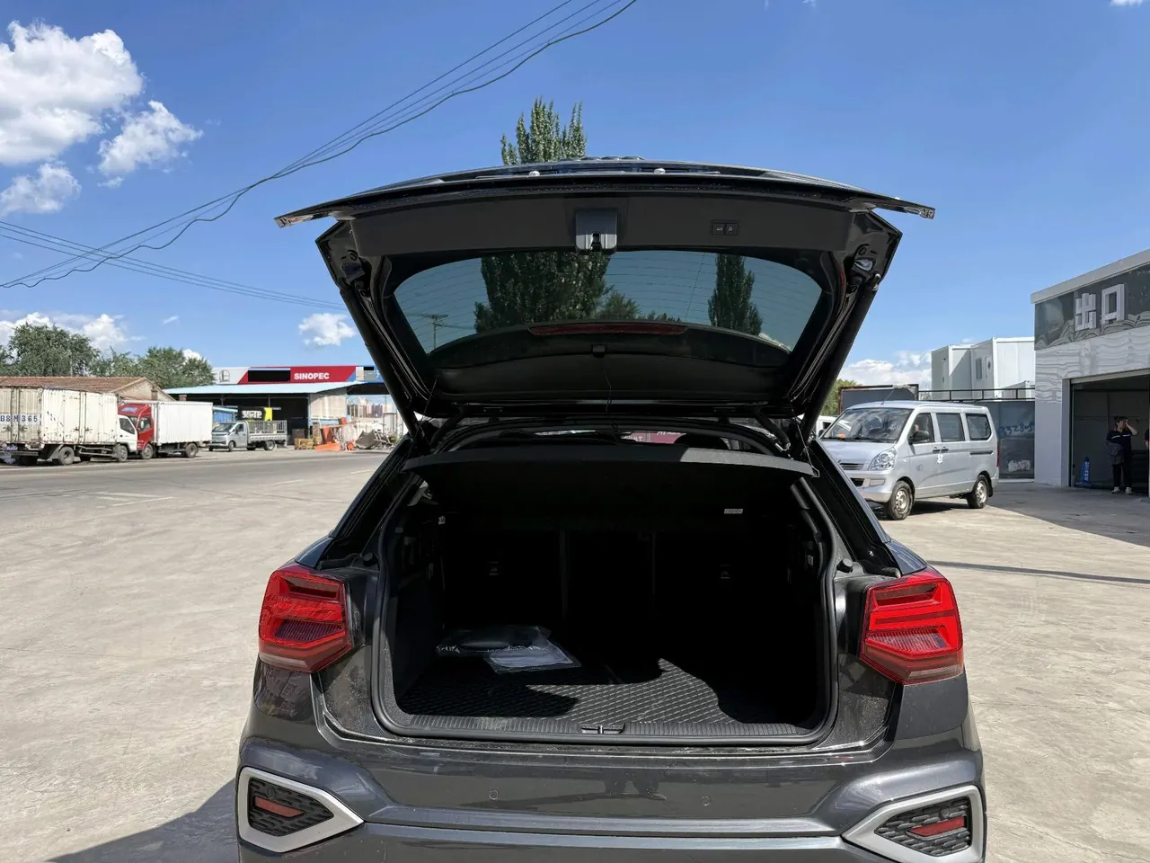 Audi 2022 Q2L 1.4TFSI 35TFSI Fashion Elegant Automatic 8