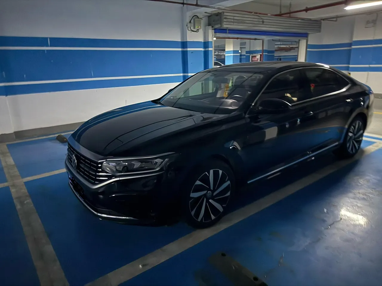 Volkswagen 2023 Passat 2.0TSI 330TSI Elite Edition Automatic 8