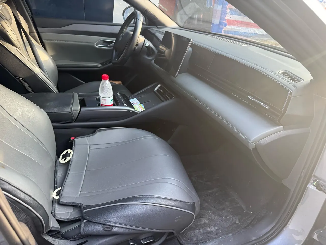 BYD 2025 Qin L EV 545KM Exceed automatic gear 3