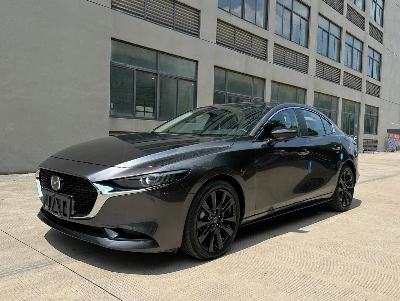 打开图片灯箱:Mazda 3 Oncorsela 2025 Mazda 3 Oncorsela-sedan 2.0 quality version automatic transmission