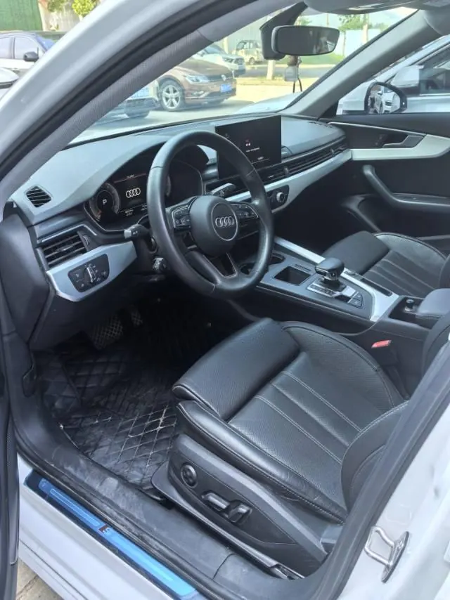 Audi 2022 A4L 2.0TFSI 40TFSI Fashion Dynamic Automatic 5