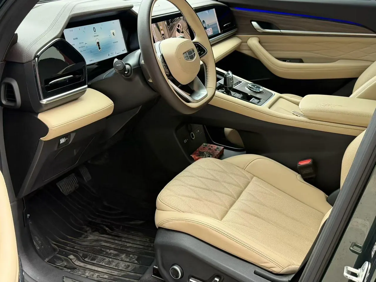 Geely 2025 XingyueL (Monjaro) 2.0TD Oriental Obsidian 4WD full-moon version automatic gear 2