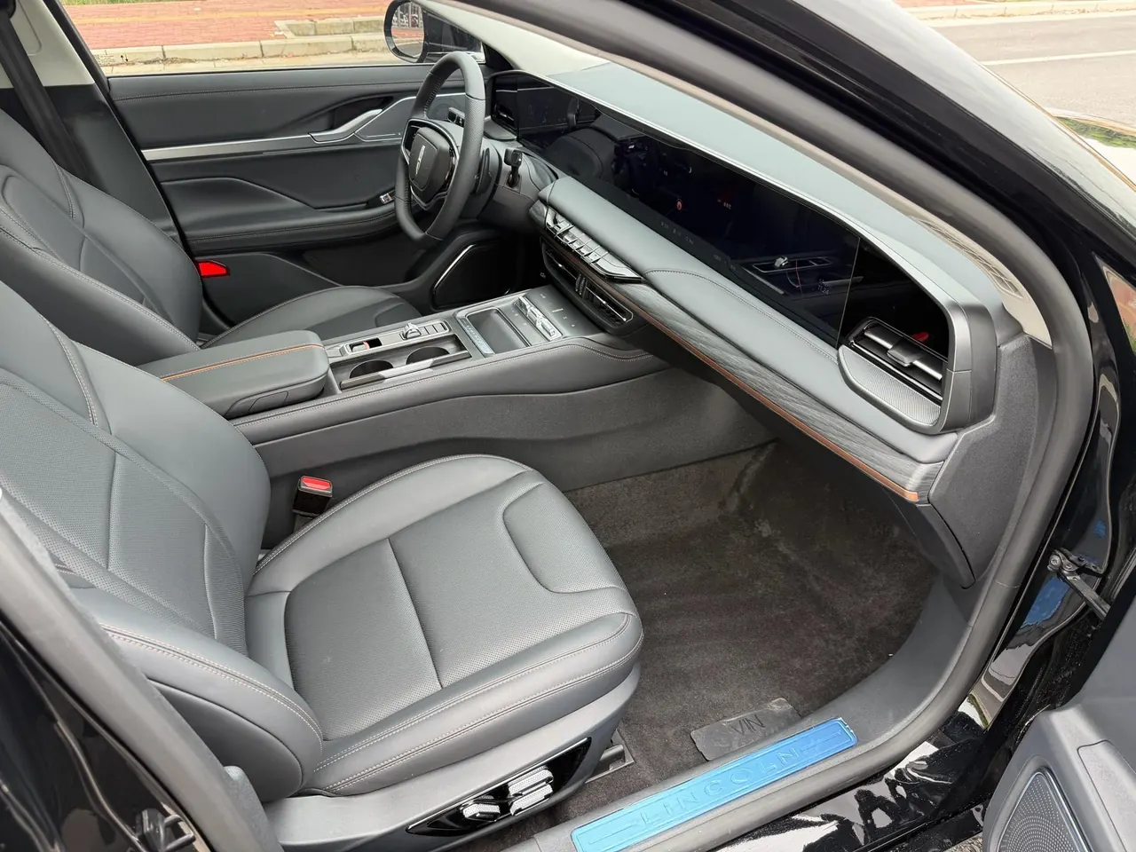 Lincoln 2025 Lincoln Z 2.0T Zunshang Edition Automatic Gear 6