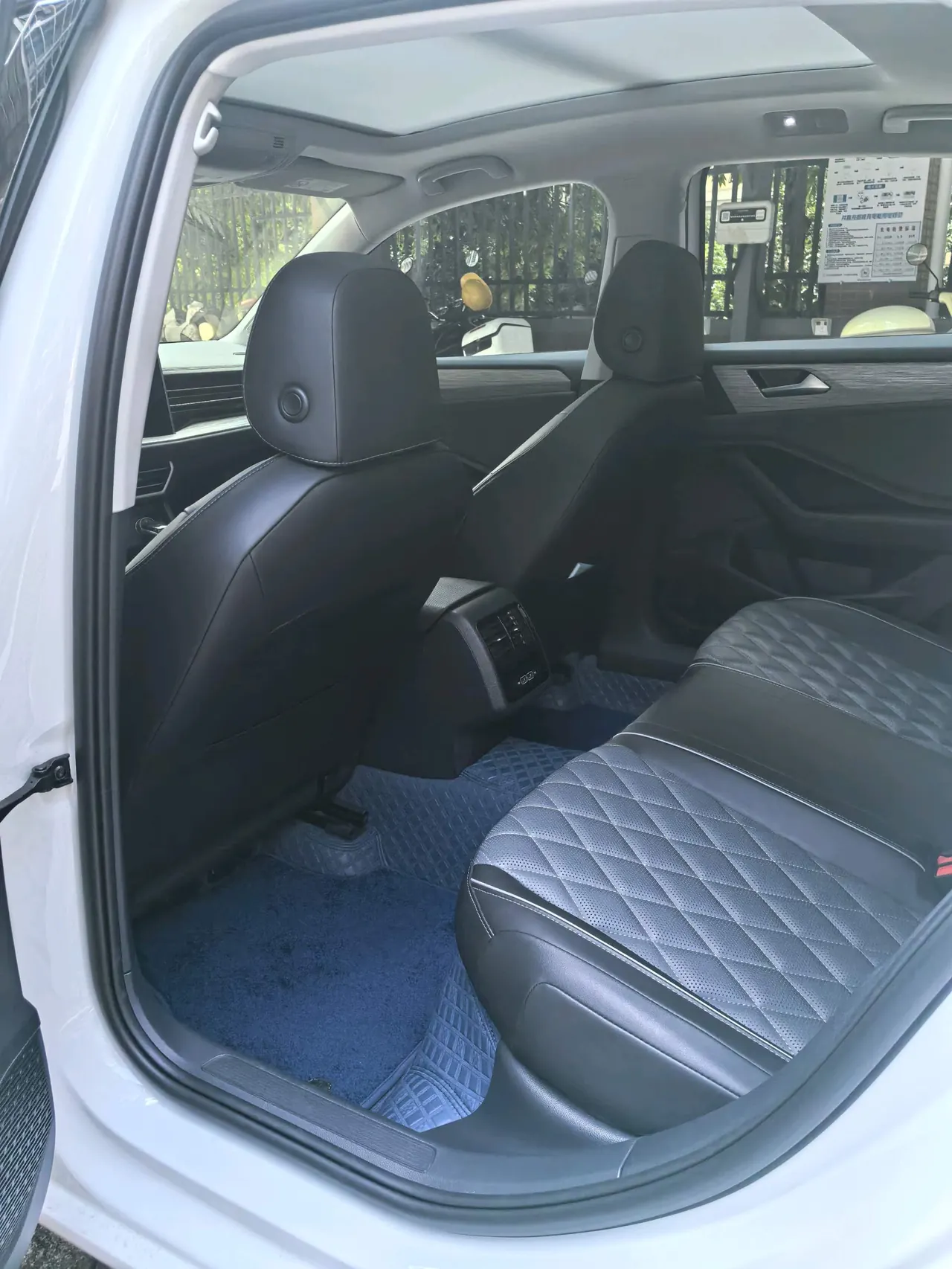 Volkswagen 2025 Sagittarius 1.5TSI 300TSI Exceed Edition (Modified) Automatic Gear 4