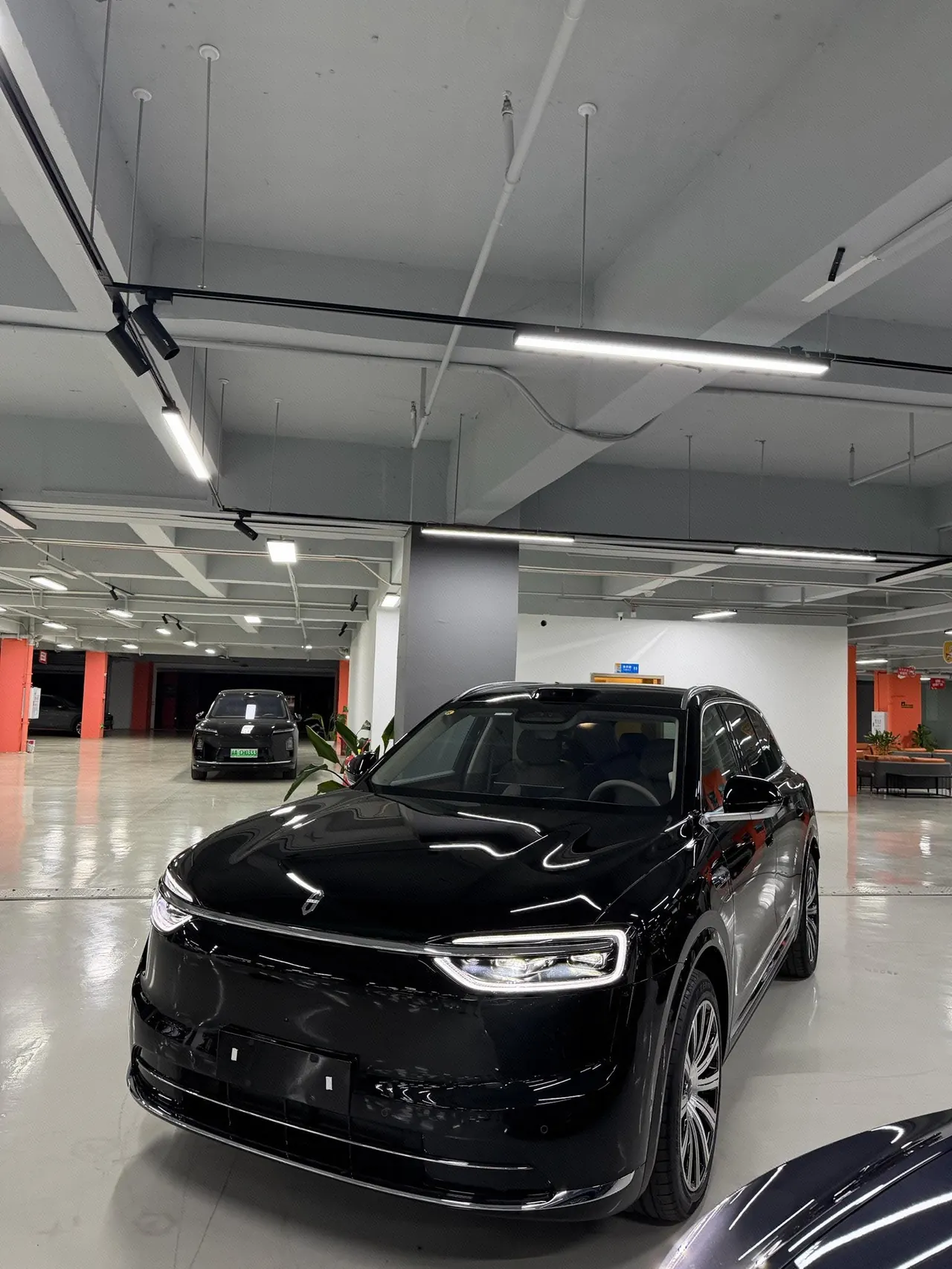 Open image lightbox: AITO 2026 AITO M7 extended range Ultra 4-wheel drive version 6 seats (896-line laser Radar) automatic gear