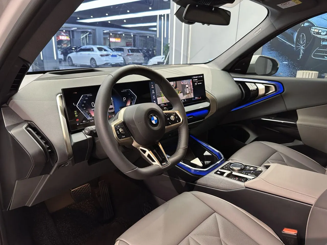 BMW 2026 X3 xDrive30L 2.0T Leading M Sports Obsidian Night Suit Automatic Gear 5