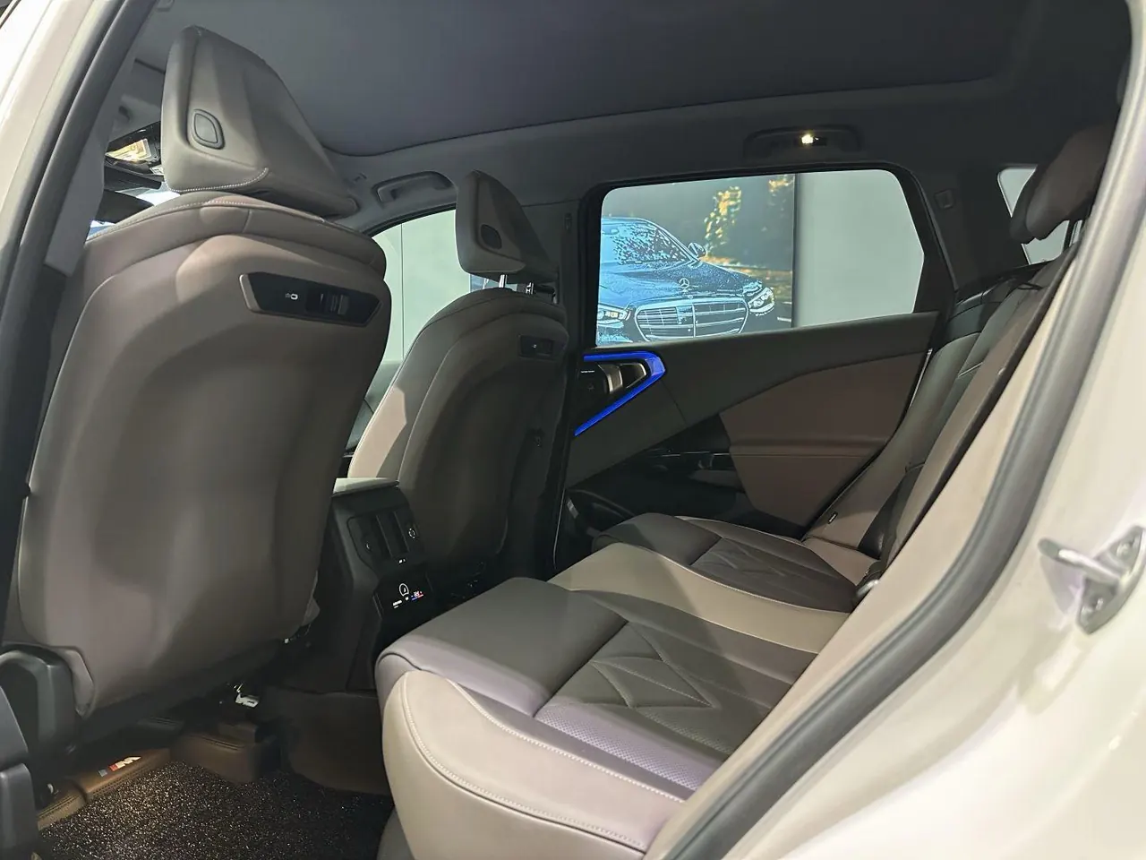 BMW 2026 X3 xDrive30L 2.0T Leading M Sports Obsidian Night Suit Automatic Gear 6