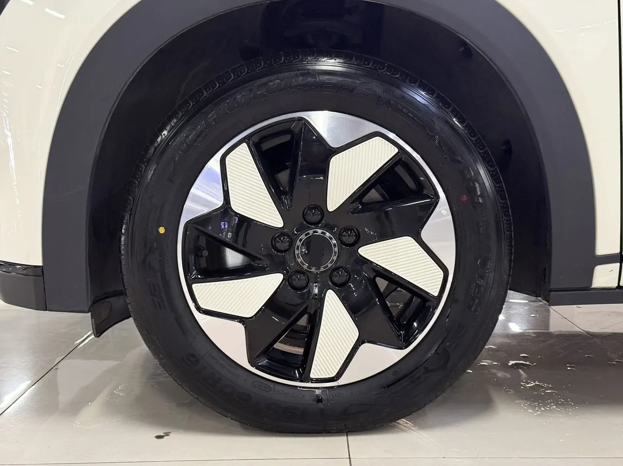 BYD 2025 Dolphins 420km Free Edition Automatic 3