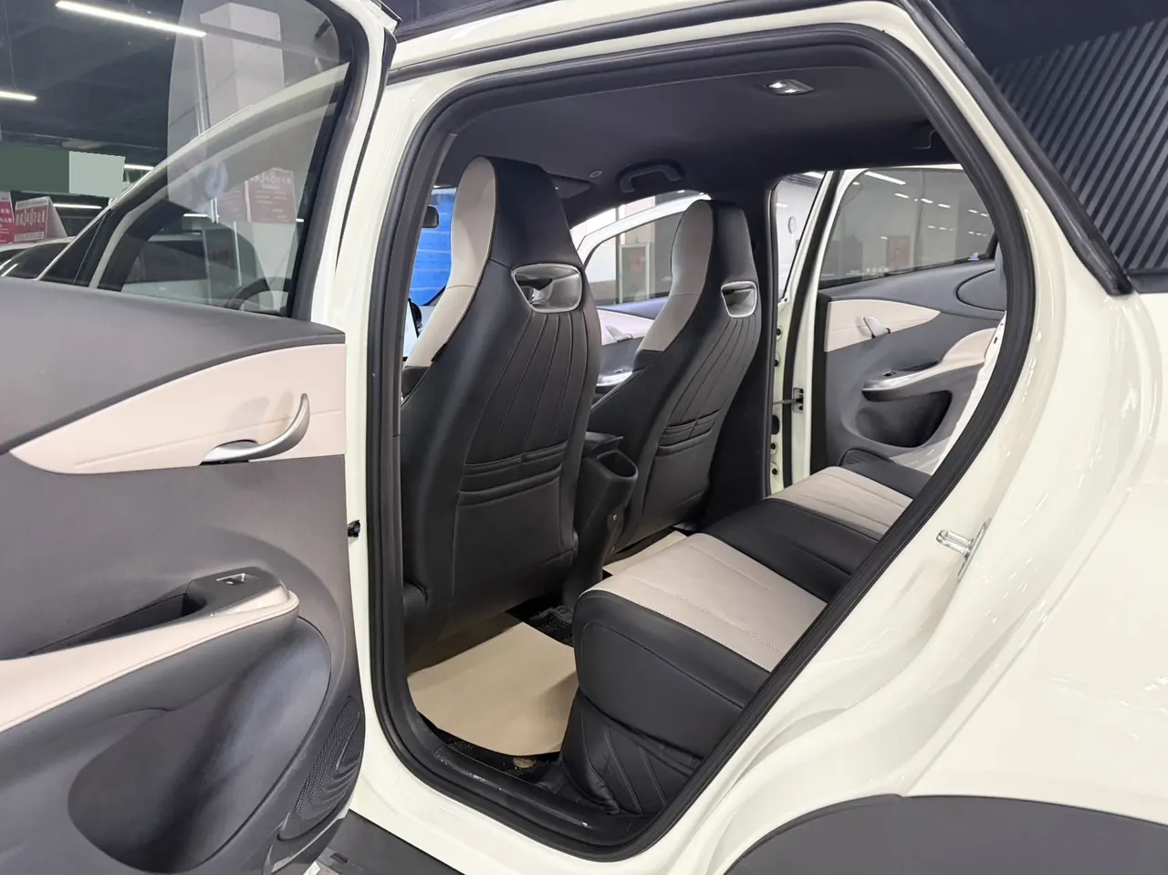 BYD 2025 Dolphins 420km Free Edition Automatic 7