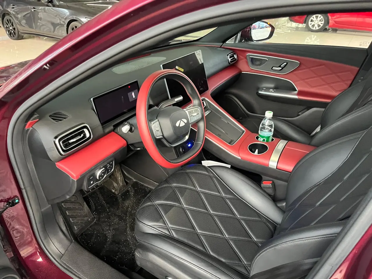 Chery 2025 Fengyun A9L 1.5T Four-wheel Drive High Energy Peak Edition Automatic Gear 6
