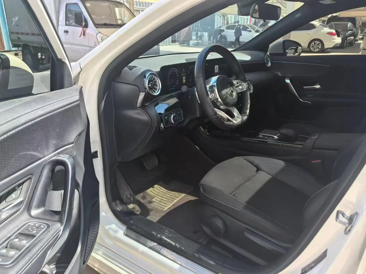 Mercedes Benz Class A 2022 A 200 L 1.3T Fashion Automatic Gear 4