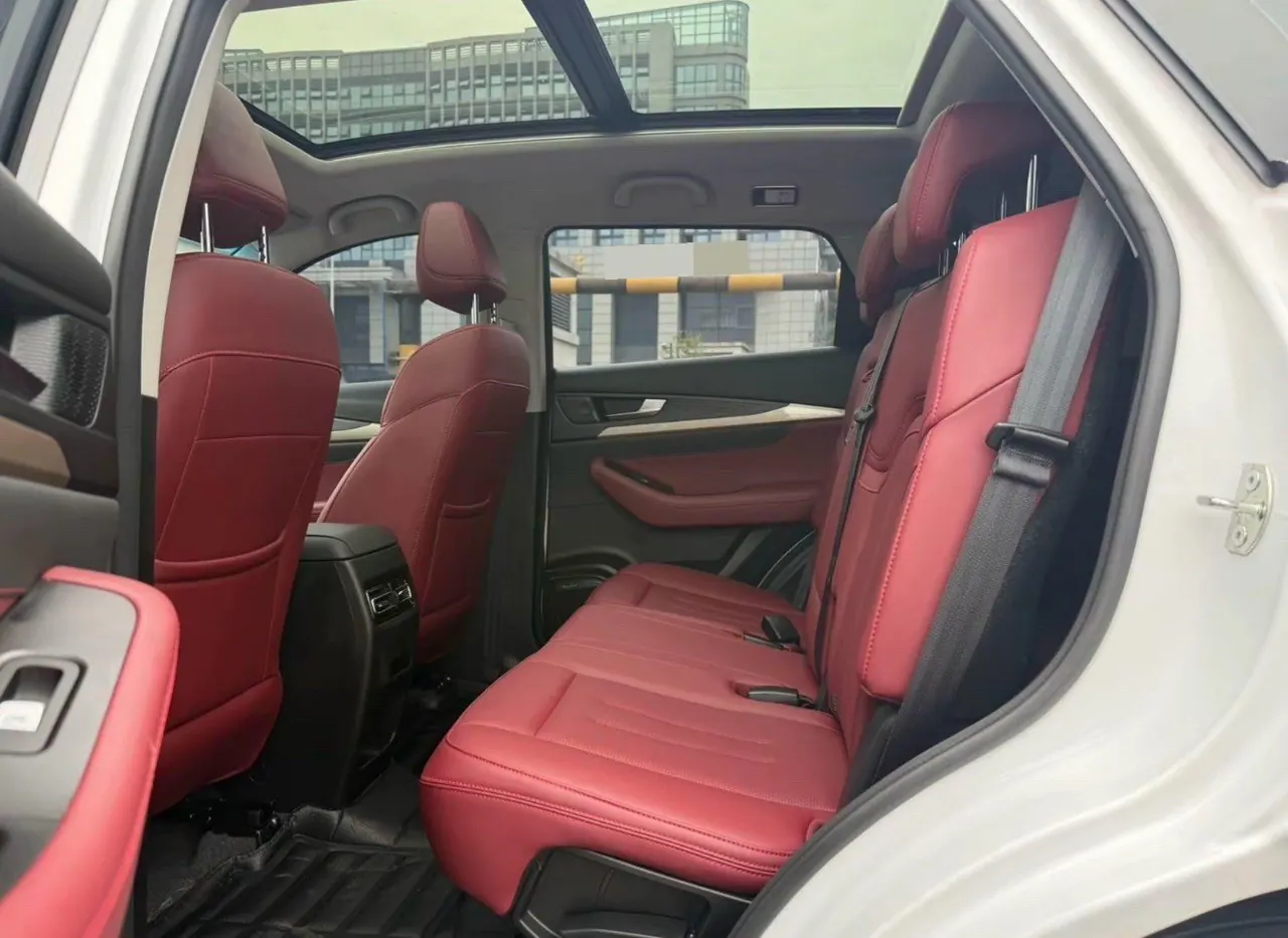 Jetour 2025 X70 1.5T Exceed PRO7 automatic gear 4