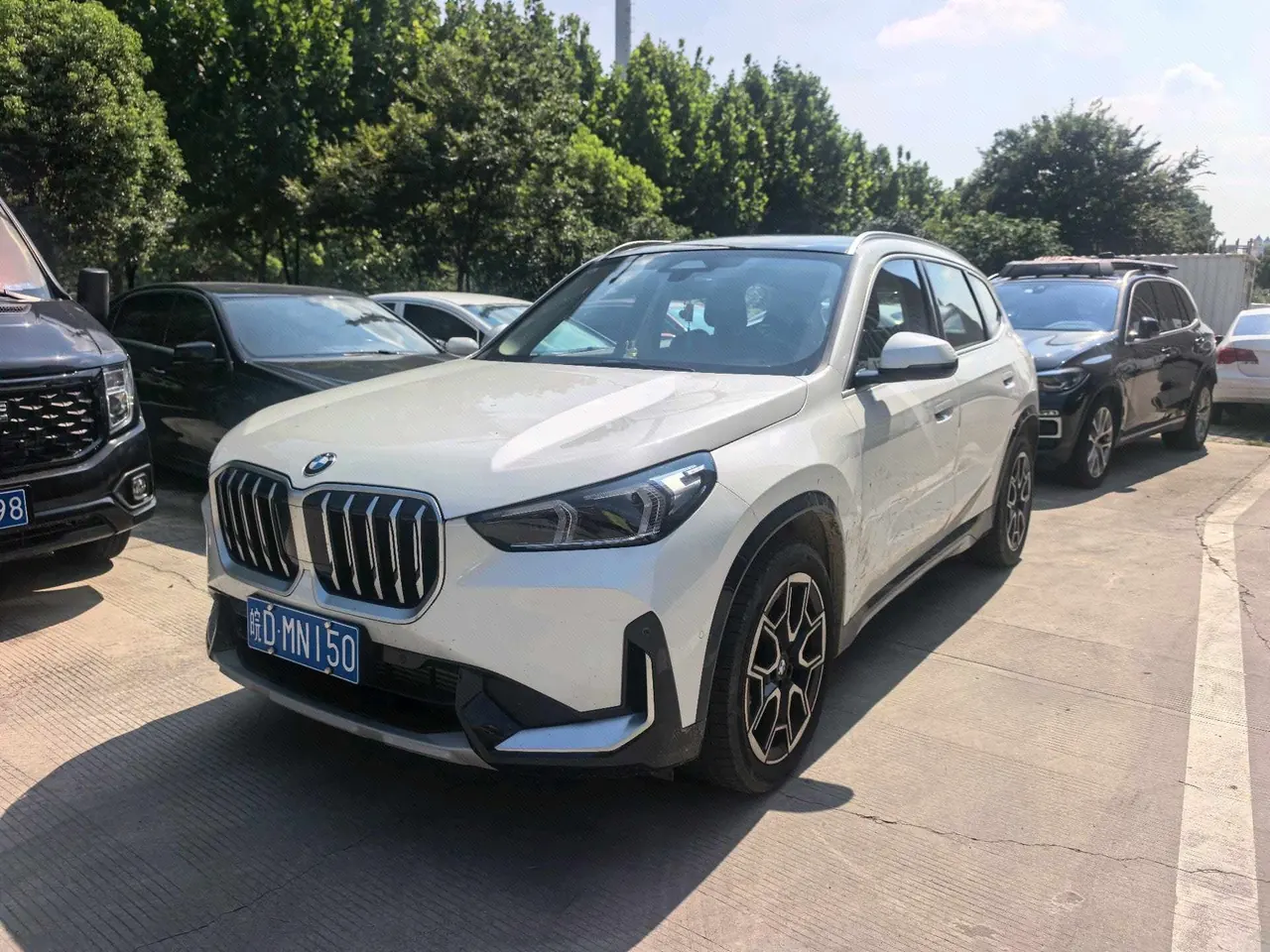 Open image lightbox: BMW 2025 X1 sDrive25Li 2.0T X design set automatic gear
