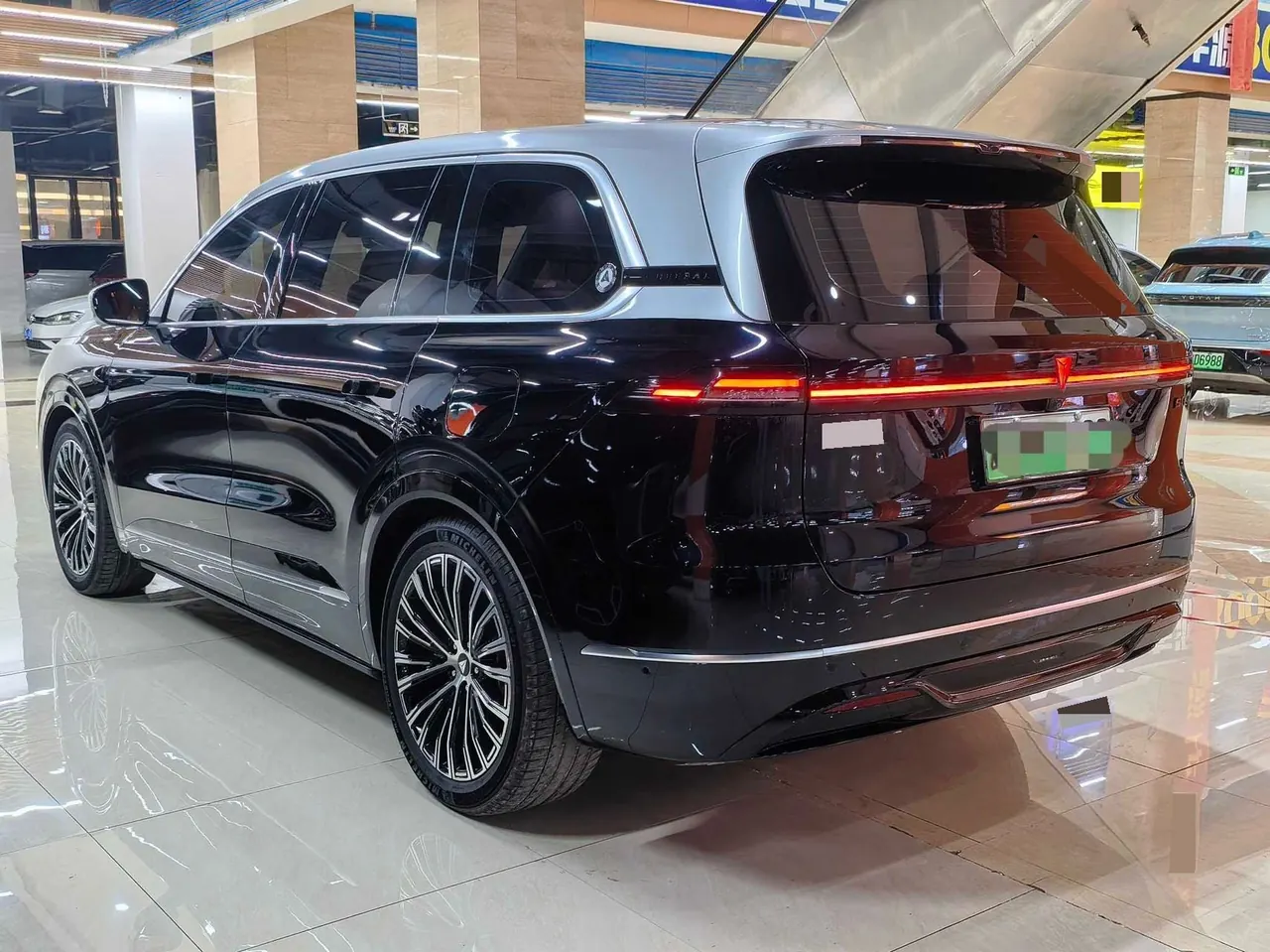 ChangAn Deepal 2025 S09 Rear Drive Ultra Long Range Automatic Gear 8