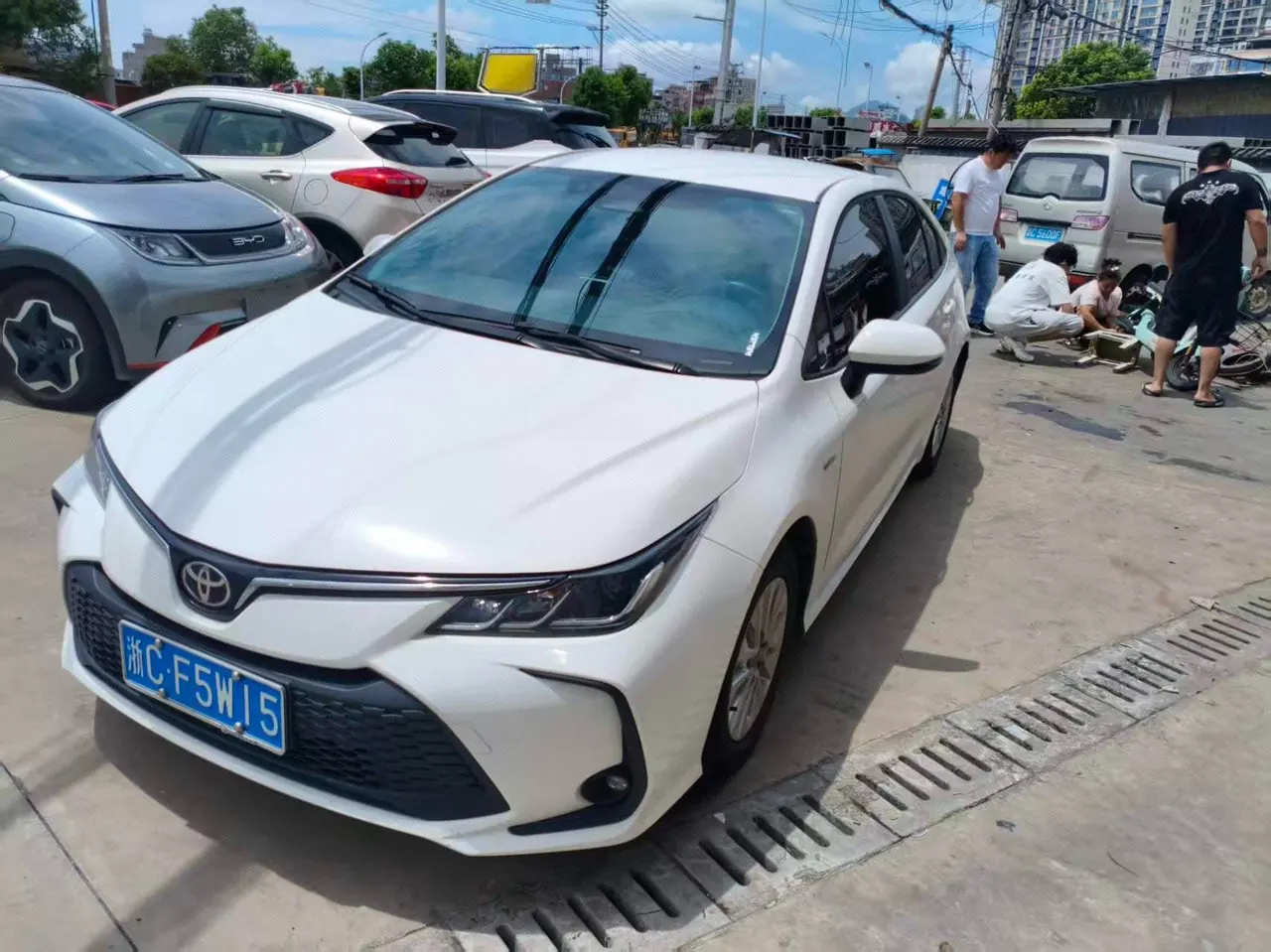 Open image lightbox: Toyota 2024 Corolla Double Engine 1.8 Stepless Intelligent Electric Hybrid Elite Automatic Gear