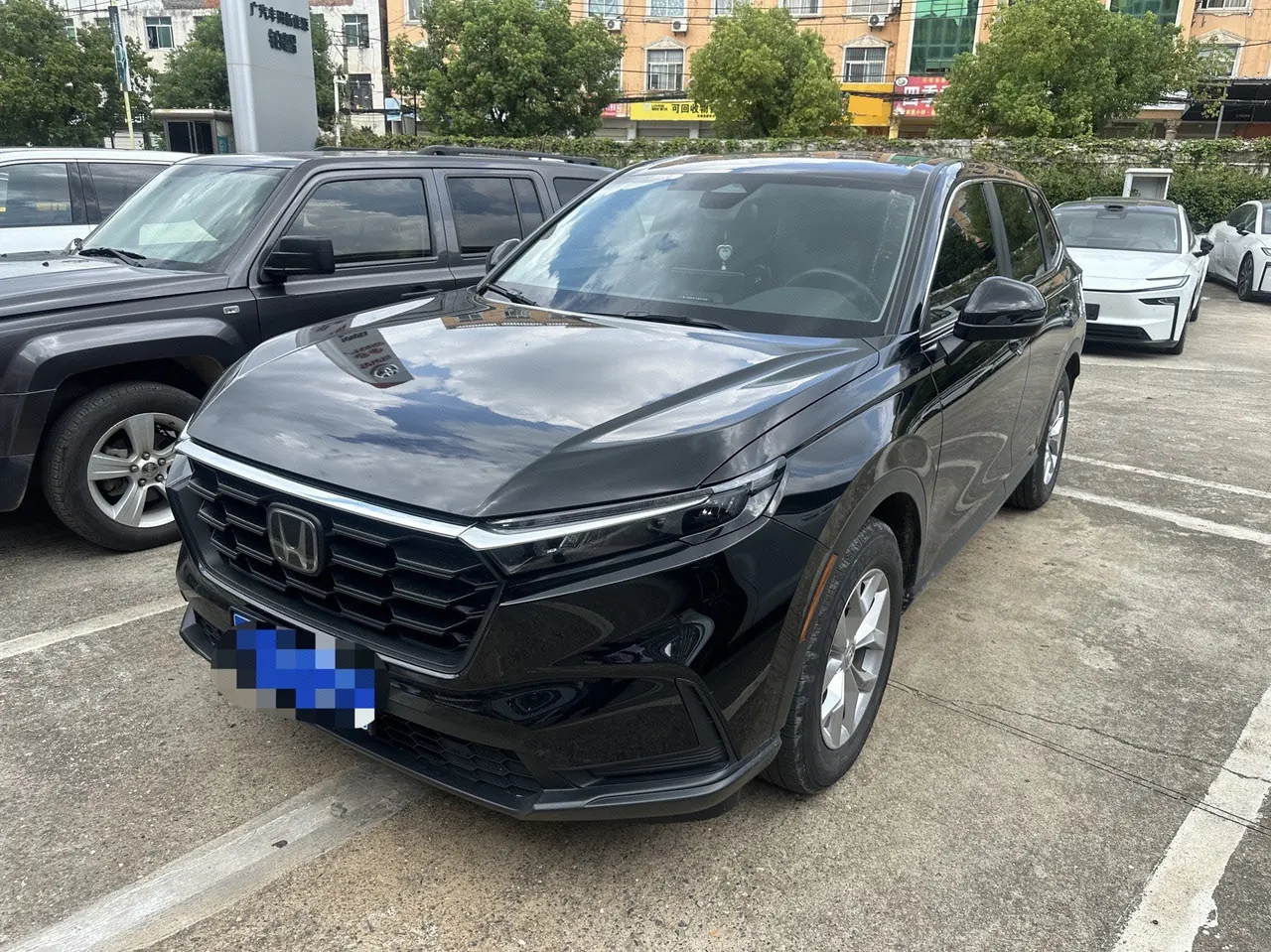 打开图片灯箱:Honda 2024 CR-V 1.5T CVT 240TURBO Two-Wheel-Drive Prestige 5-Seater Automatic