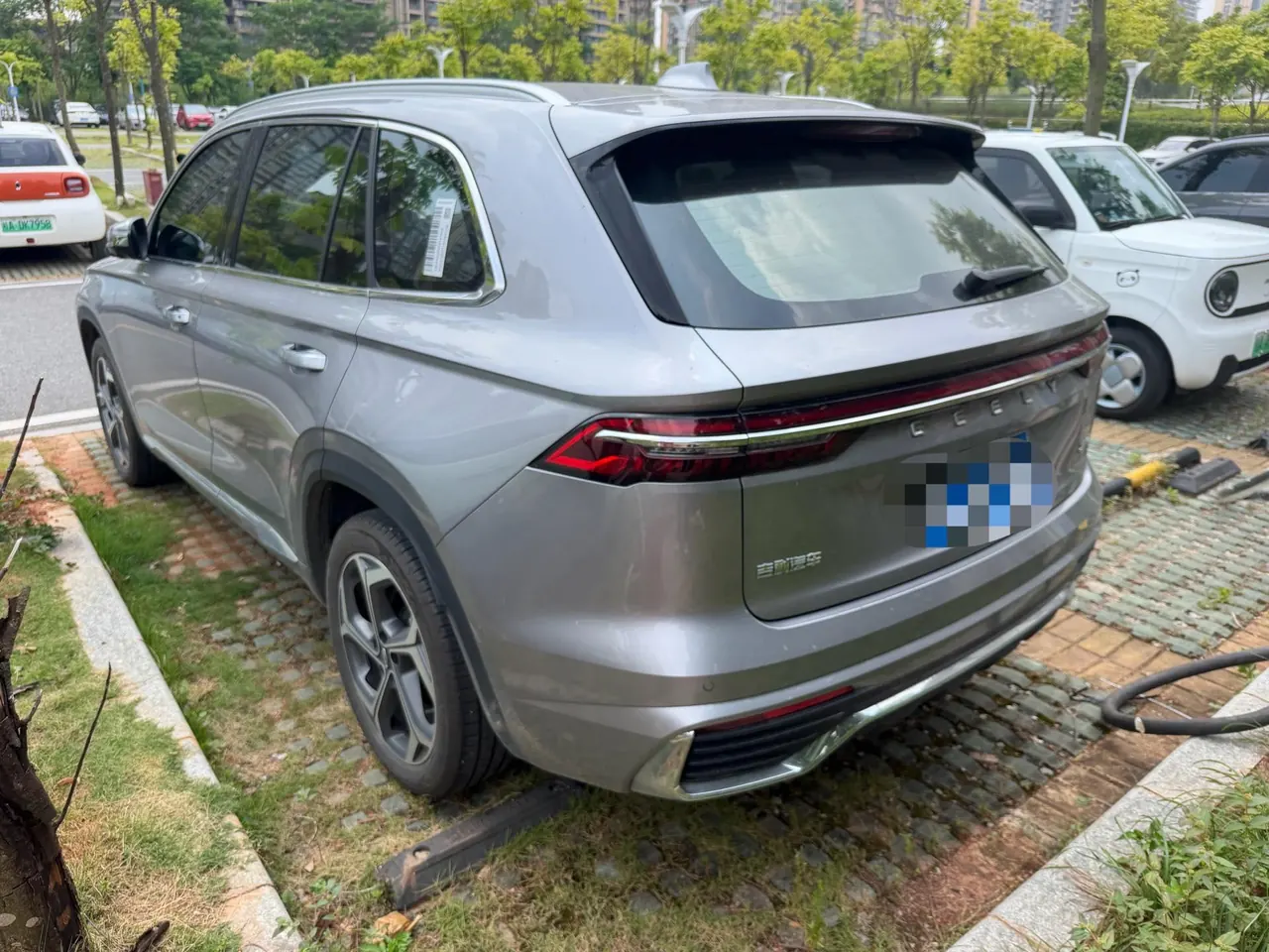 Geely 2024 XingyueL (Monjaro) 2.0TD EVO Two-Drive Long Wind Edition Automatic Gear 5