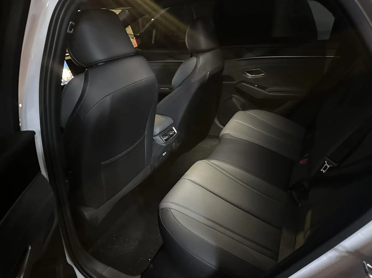 BYD 2026 Qin L DM-i 1.5 stepless 128KM leading automatic gear 5