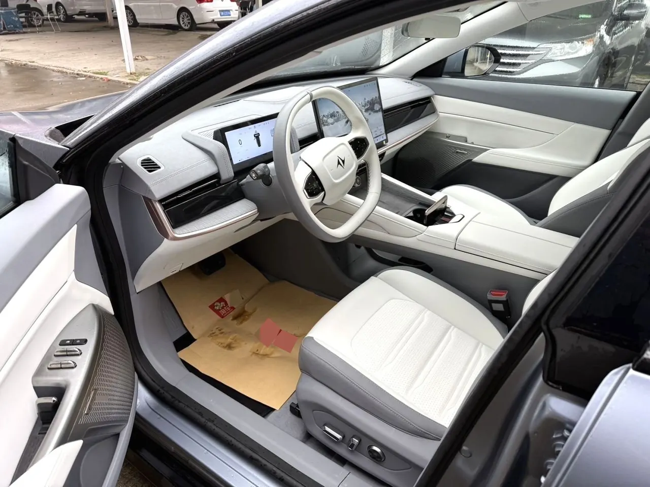Yi Pai 2024 E π 007 540 Four-wheel Drive Max Edition Automatic Gear 5