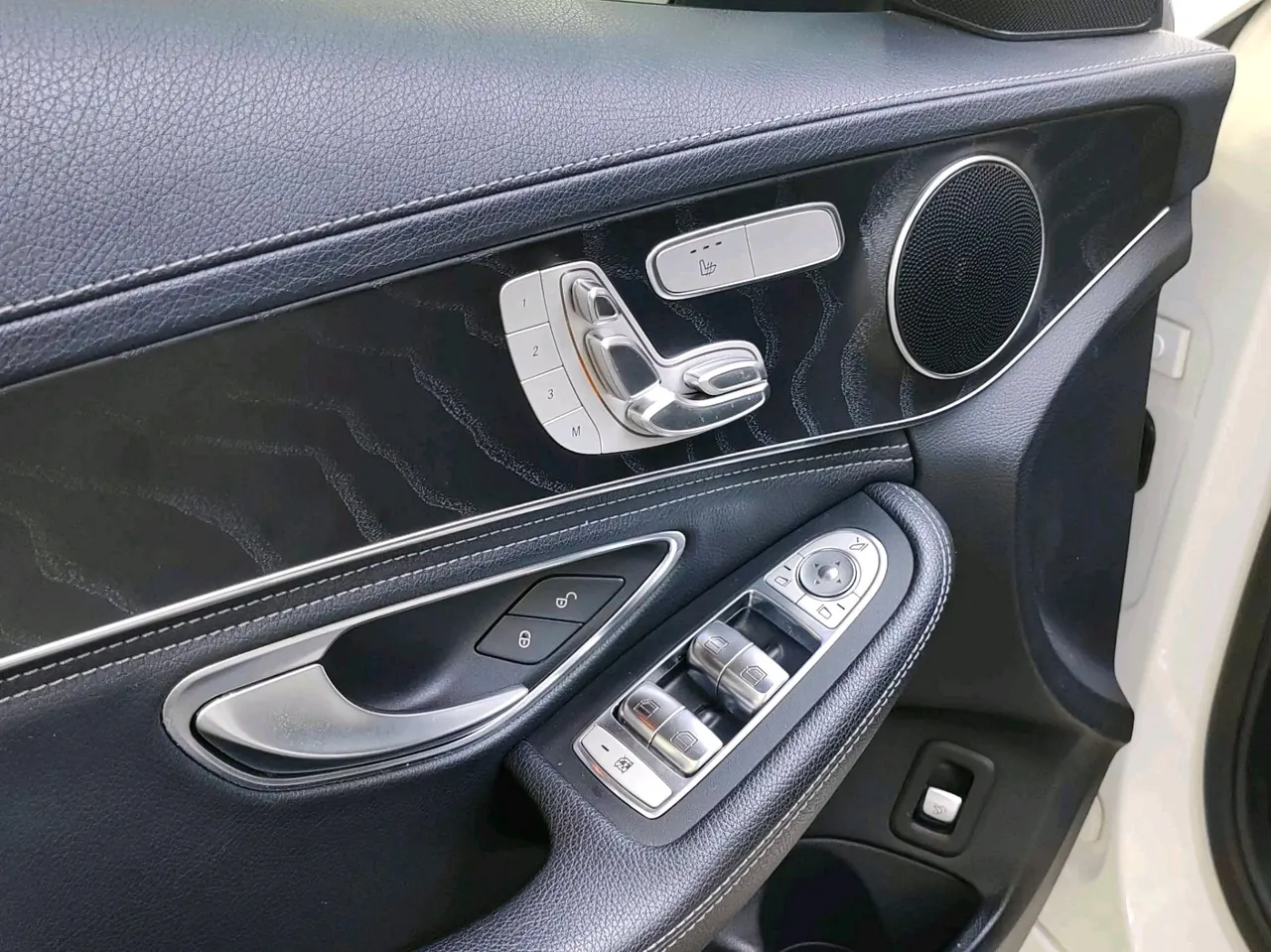 Mercedes Benz Class C 2020 C 260 L 48V 1.5T Sports Edition Automatic Gear 9