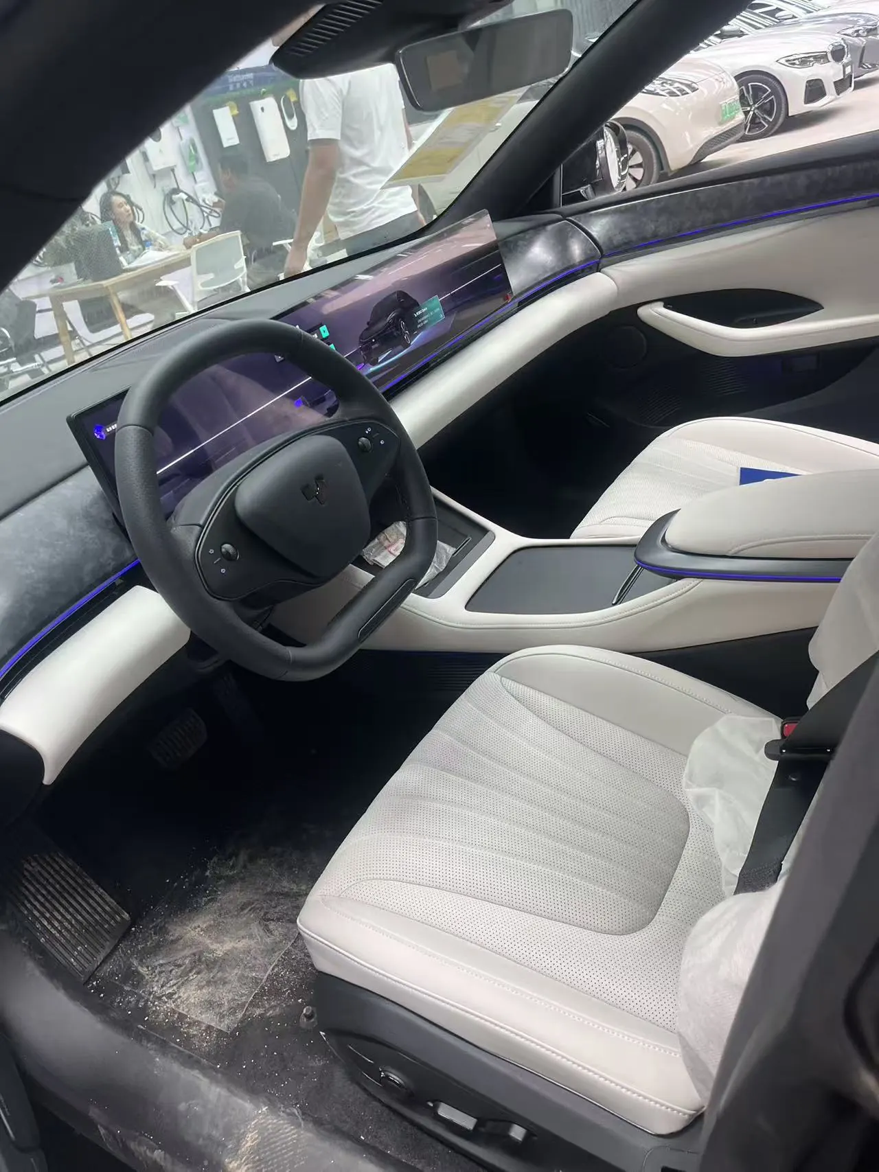 JiYue 2024 JiYue 07 Standard Edition Automatic Gear 4