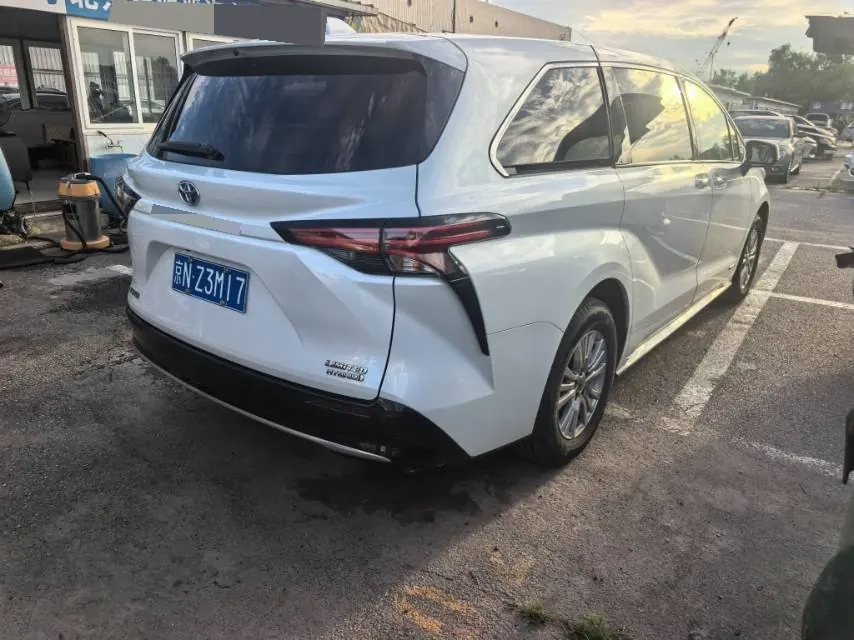 Toyota 2021 Sai 2.5 Stepless Premium Edition Automatic Gear 7