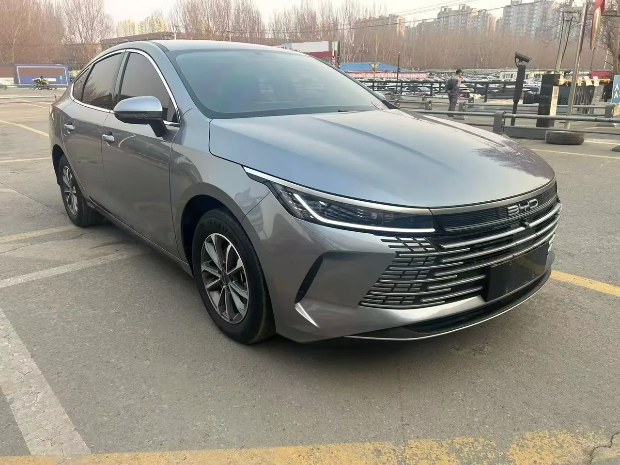 BYD 2024 Qin PLUS DM-i 1.5 stepless glory version 55KM leading automatic gear 2