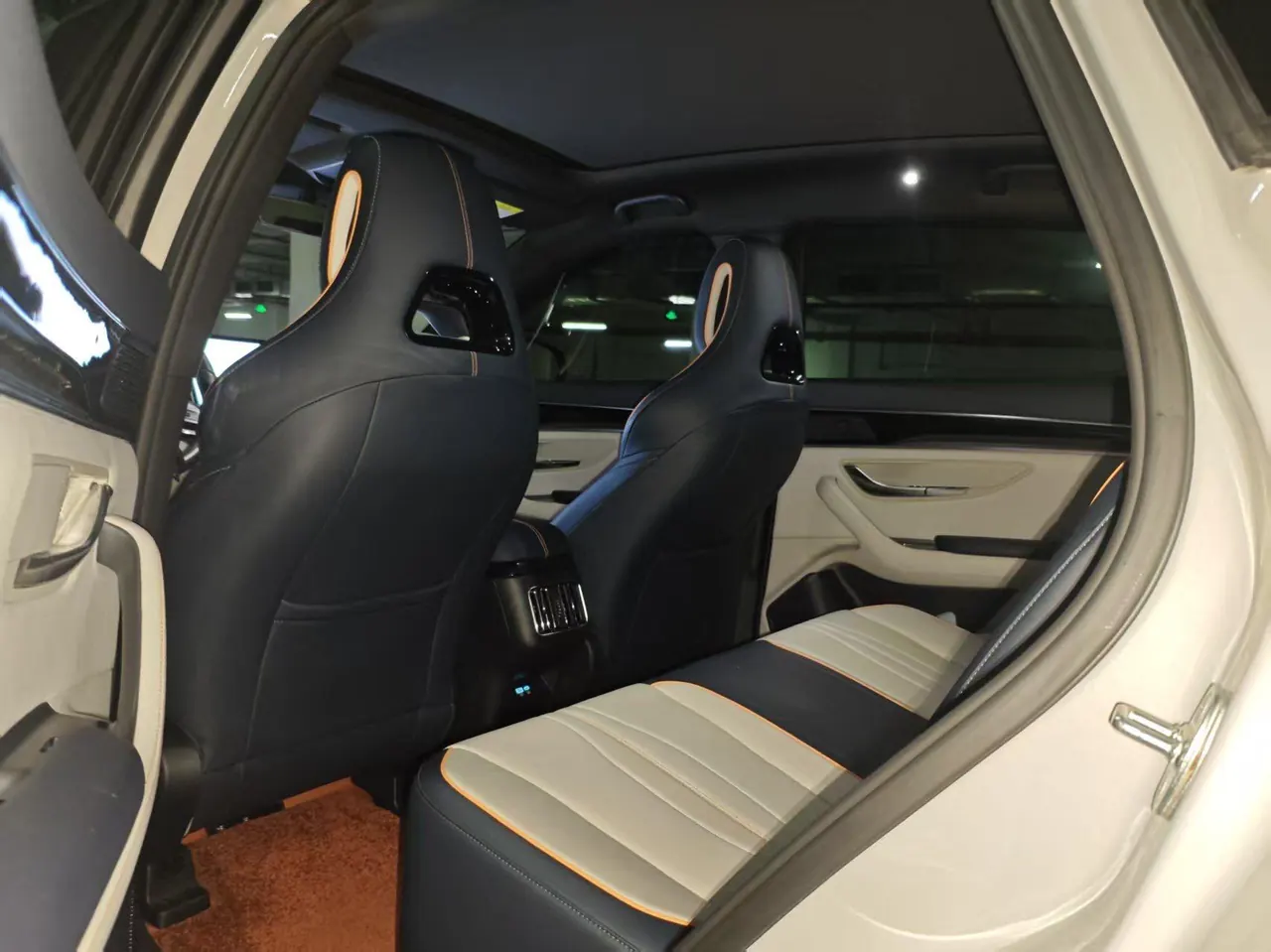 BYD Song PLUS New Energy 2024 Song PLUS DM-i 1.5 Stepless Glory Edition 110km Flagship PLUS Automatic Gear 4