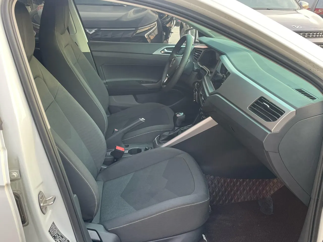 Volkswagen 2023 POLO Plus 1.5 Indulge Le Huo Edition (Modified) Automatic Gear 11