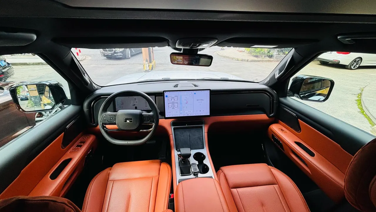 Polar Stone 2024 Polar Stone 01 All-round 7-seat Standard Endurance Edition Automatic Gear 8