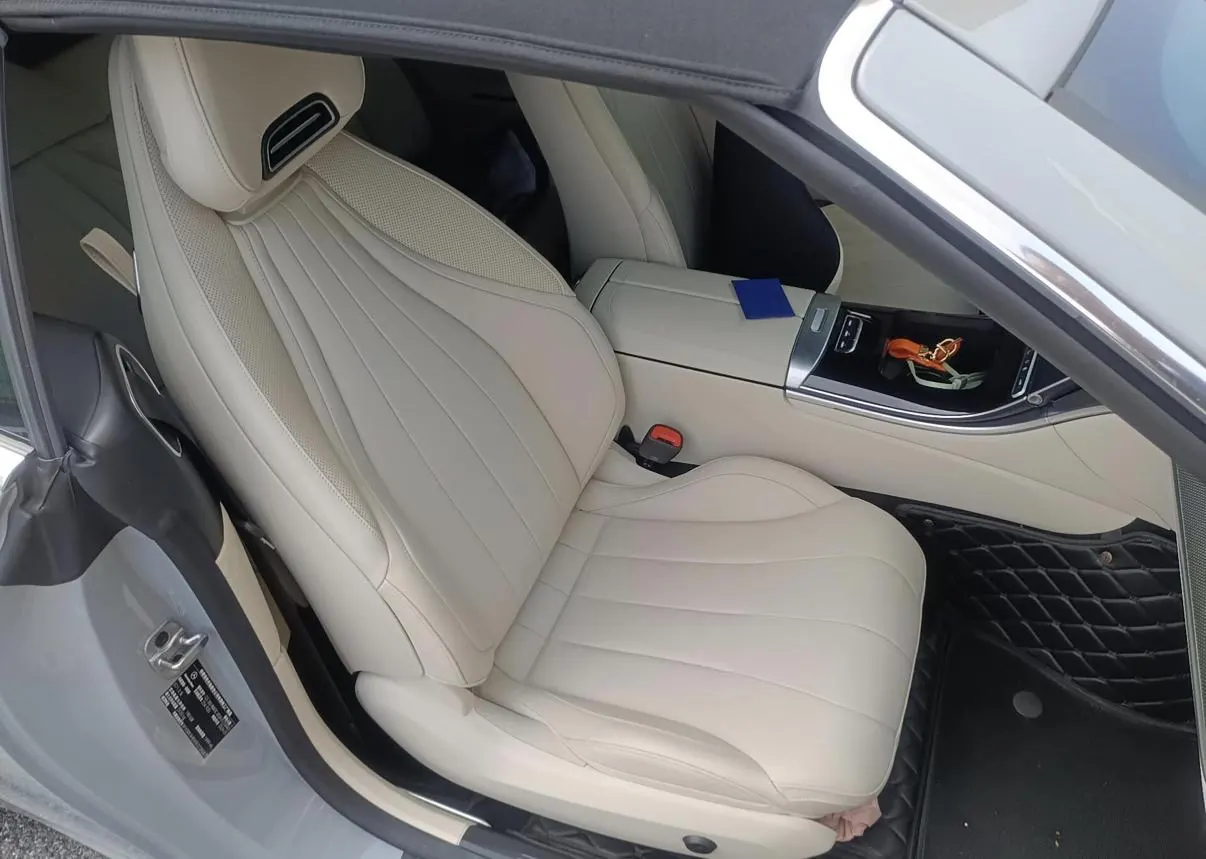 Mercedes Benz CLE (Imported) 2024 CLE 300 4MATIC Cabriolet 48V 2.0T Automatic 5