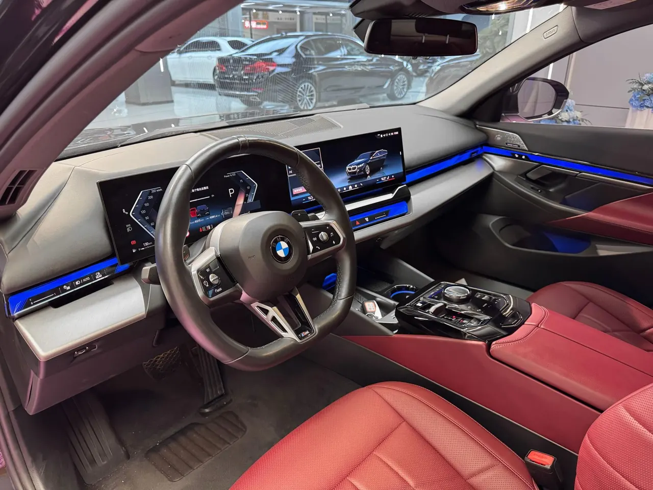 BMW 5 Series 2024 model 530Li 48V 2.0T Leading Edition M Sport Package Automatic 4