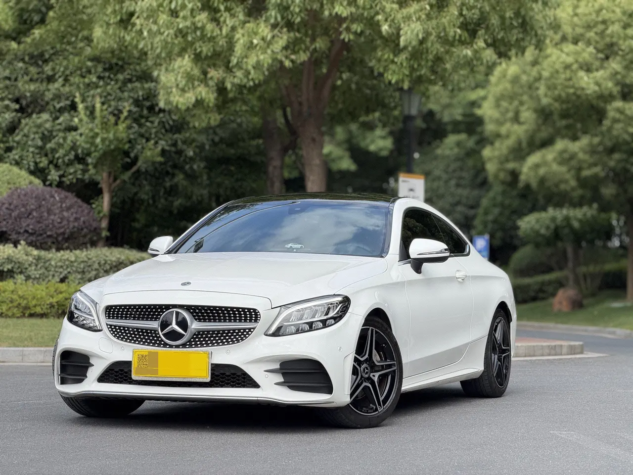 打开图片灯箱:Mercedes Benz Class C (Imported) 2020 C 260 Coupe 48V 1.5T Automatic Gear