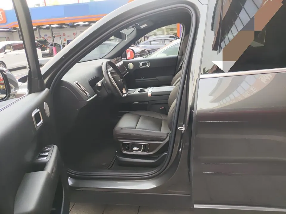 Li 2023 L8 Pro automatic gear 3